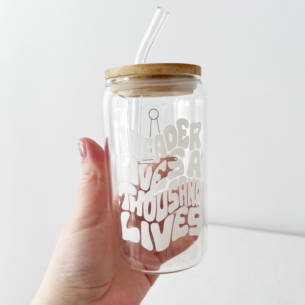 Bookish Glass Tumbler‎ A Reader Lives A Thousand Lives 12oz Eco Friendly Bamboo